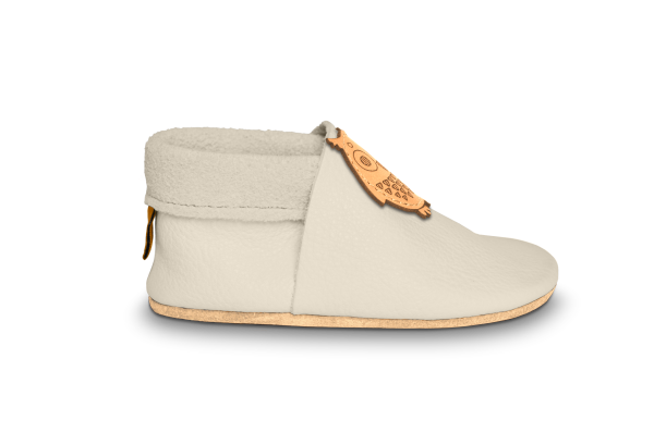 Krabbelschuhe Eule in Tara, Seitenansicht