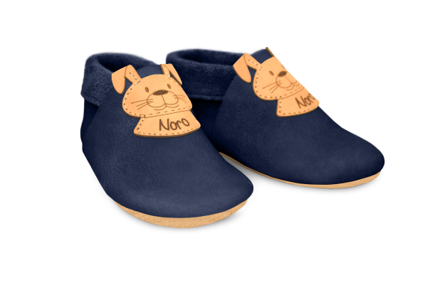Krabbelschuhe Hase mit Namen in Ocean, Paar schräg von vorn