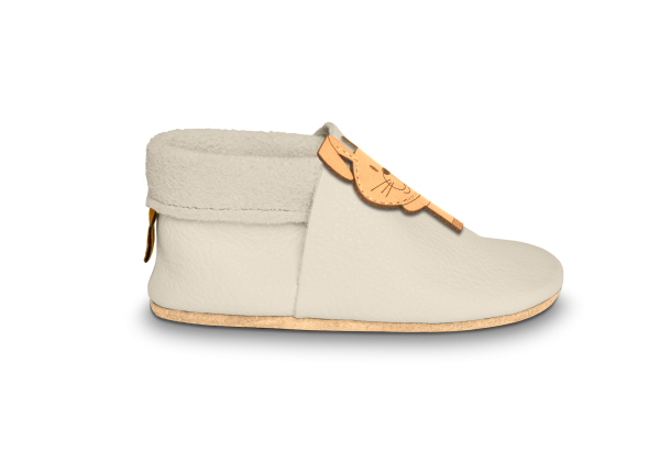 Krabbelschuhe Hase in Tara, Seitenansicht