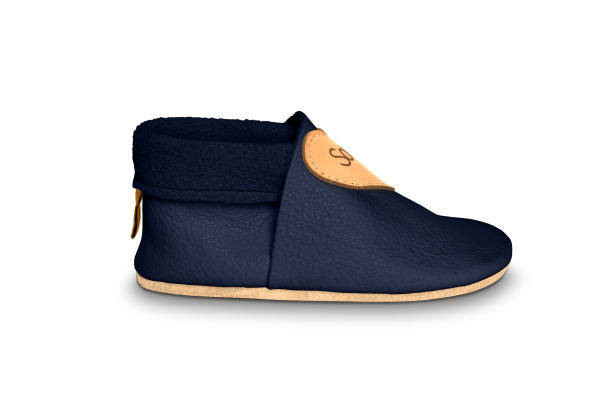 Krabbelschuhe Herz mit Namen in Ocean, Seitenansicht
