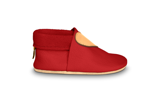 Krabbelschuhe Herz in Rosty, Seitenansicht