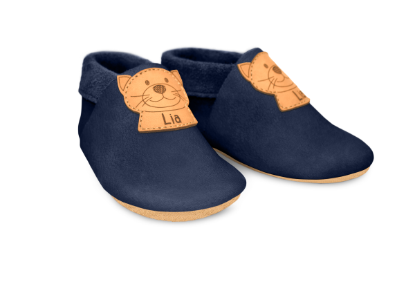 Krabbelschuhe Katze mit Namen in Ocean, Paar schräg von vorn
