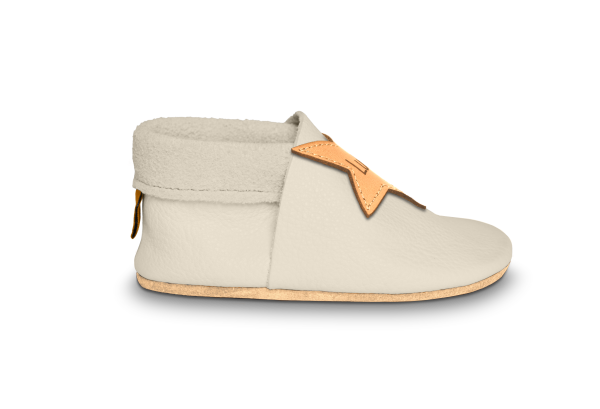 Krabbelschuhe Stern mit Namen in Tara, Seitenansicht